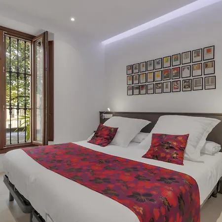 Hotell Nuevo 4*