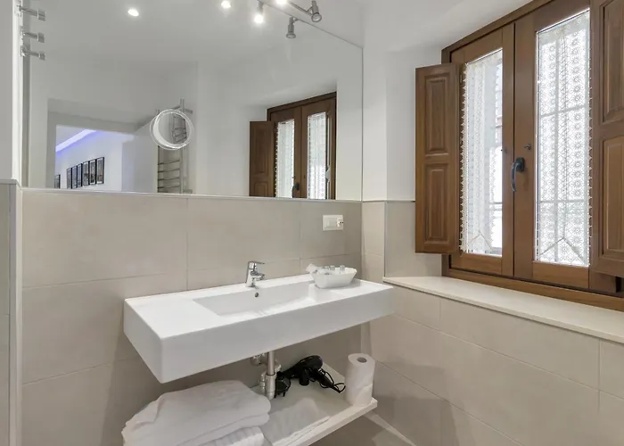 Nuevo מלון רונדה