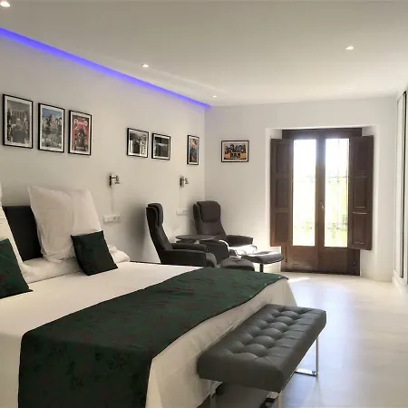 Nuevo 4* Ρόντα